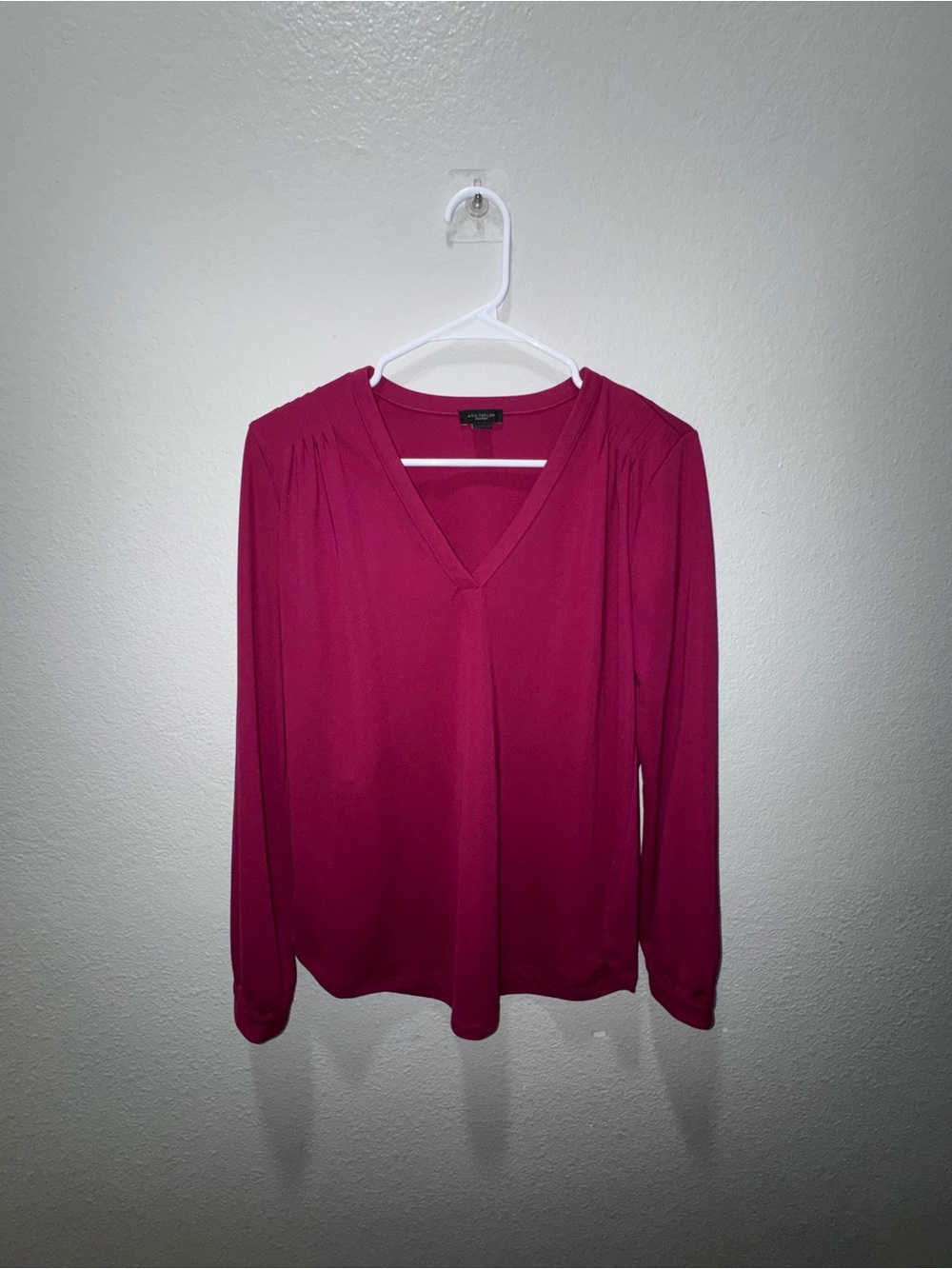 Ann Taylor V-Neck Long Sleeve Blouse - Magenta